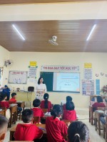 NHỮNG "TIẾT HỌC HẠNH PHÚC" TRONG CHUỖI HOẠT ĐỘNG CHÀO MỪNG 40 NĂM NGÀY NHÀ GIÁO VIỆT NAM